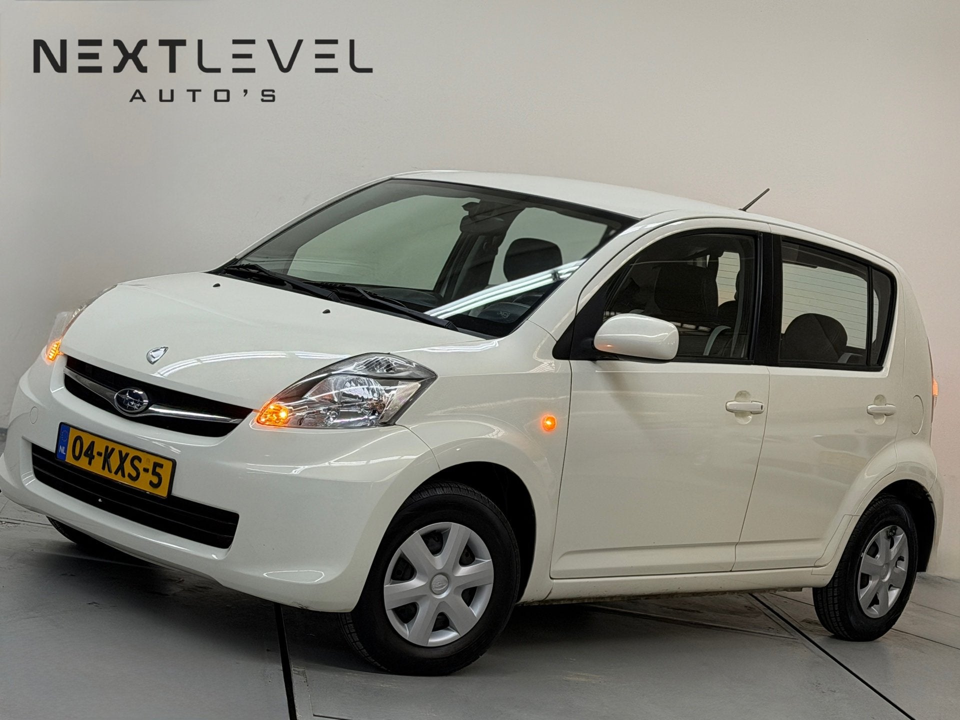 Subaru Justy Daihatsu Sirion 1.0 Comfort Leder Airco Nieuw K, Justy, Gebruikt, Wit, Origineel Nederlands