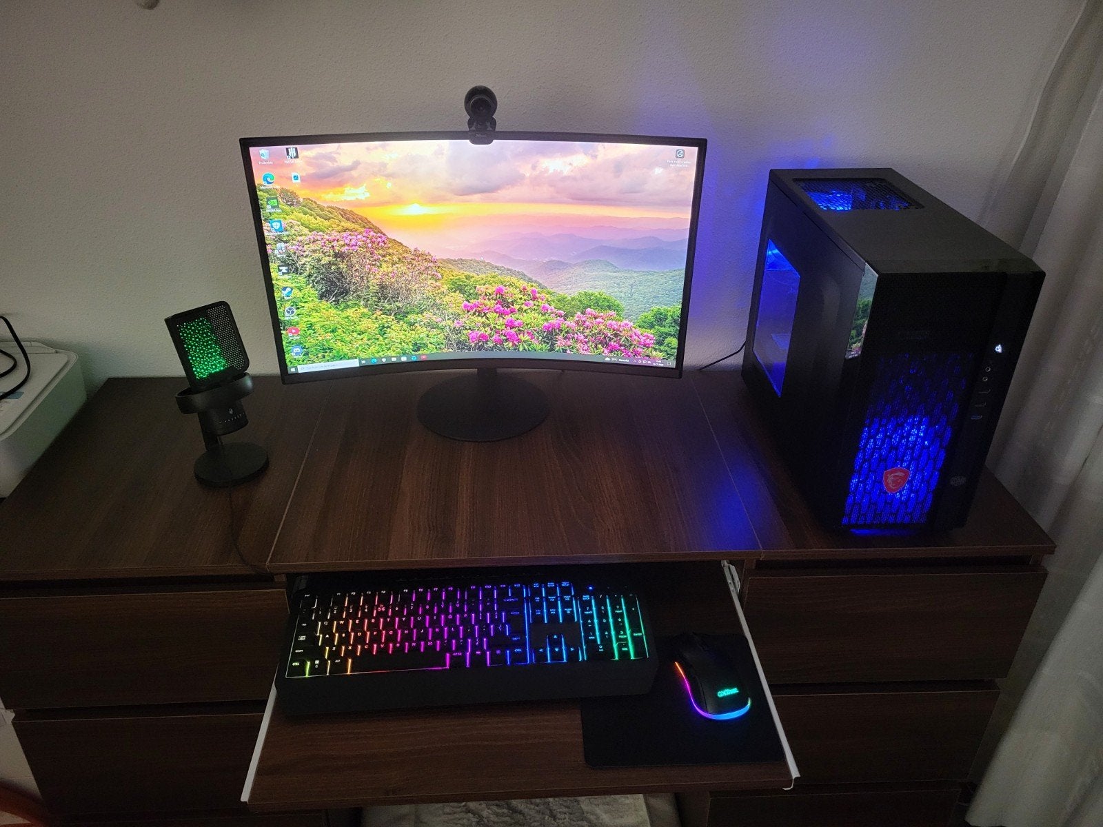 Complete gaming pc, Computers en Software, Desktop Pc's, Zo goed als nieuw, 3 tot 4 Ghz, SSD, 16 GB, Gaming, Ophalen