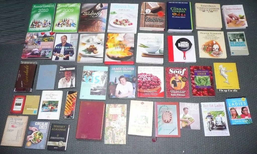 260 bijzondere kookboeken OOK LOS TE KOOP  !!, Ophalen of Verzenden, Zo goed als nieuw, Eten en Koken