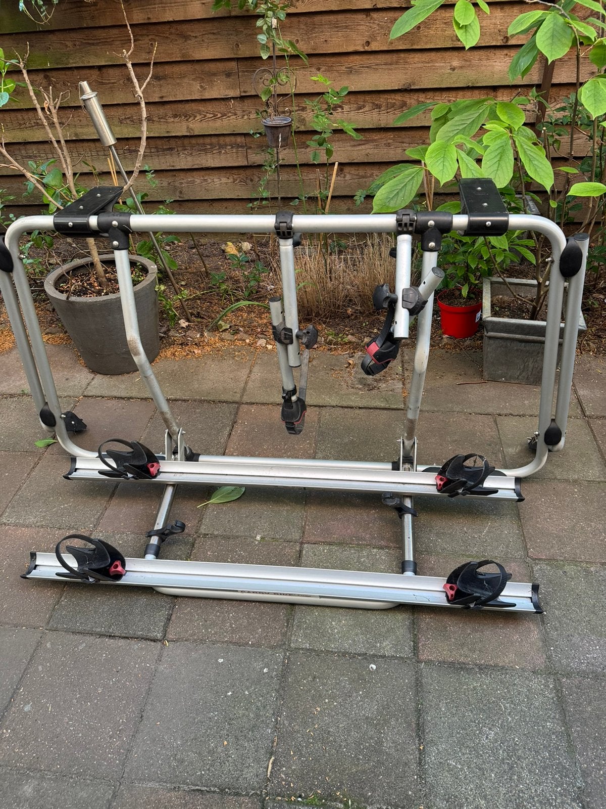 Fietsendrager voor Volkswagen t6 achterklep, Ophalen, Zo goed als nieuw, Achterklepdrager
