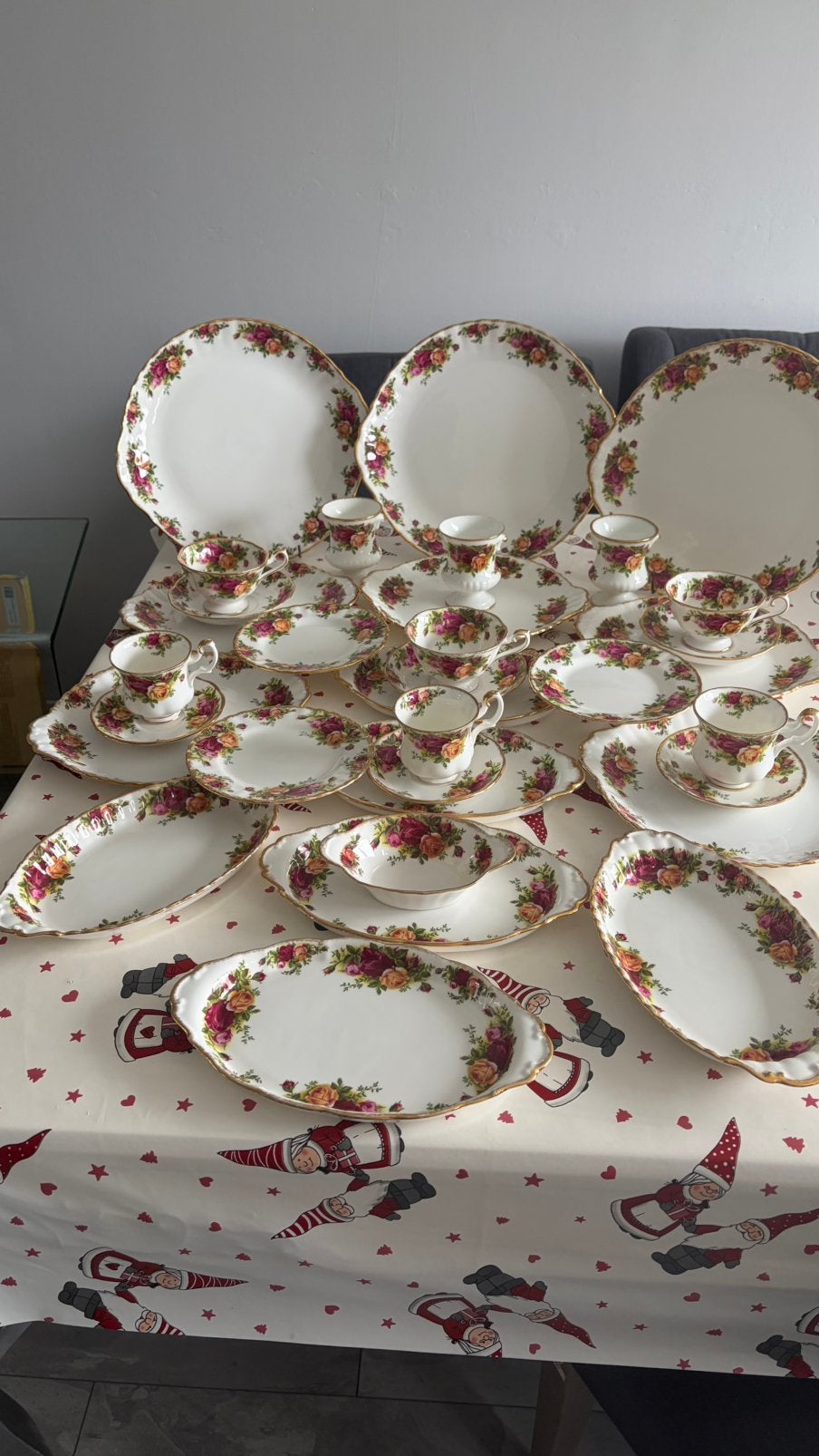 Royal albert, Ophalen of Verzenden, Zo goed als nieuw, Porselein, Overige stijlen