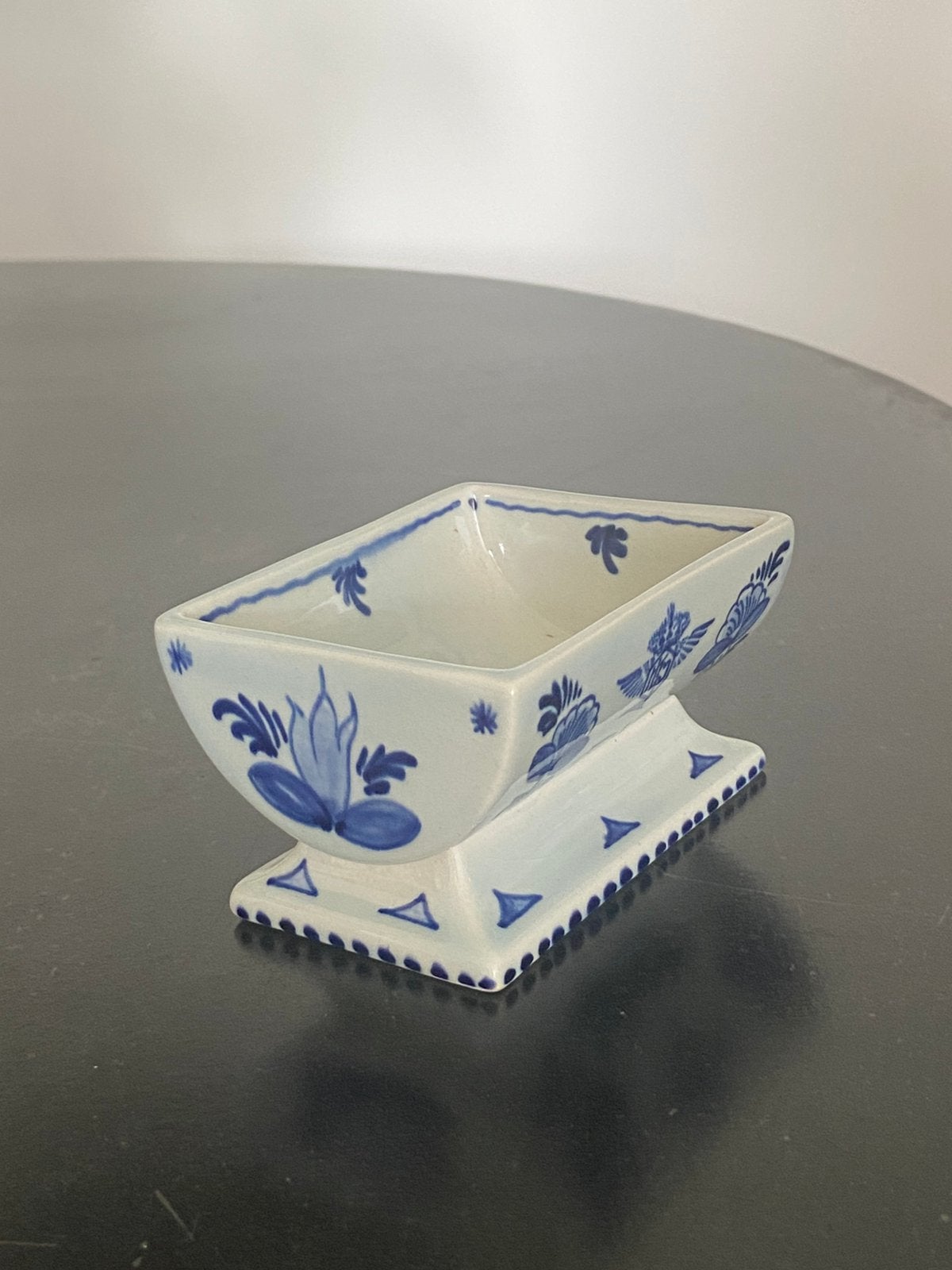 Delftsblauw bonbonbakje, Ophalen