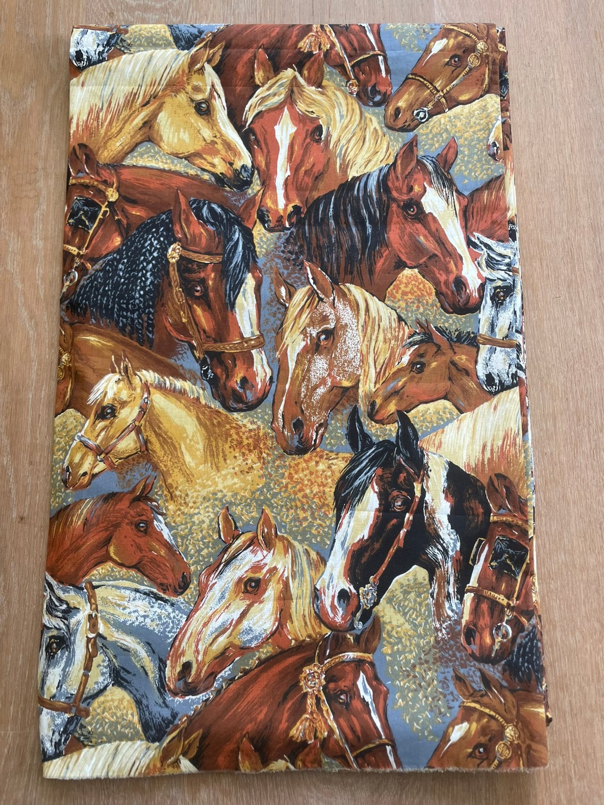 Stof met paardenprint, Overige kleuren, 120 cm of meer, Ophalen of Verzenden, Katoen