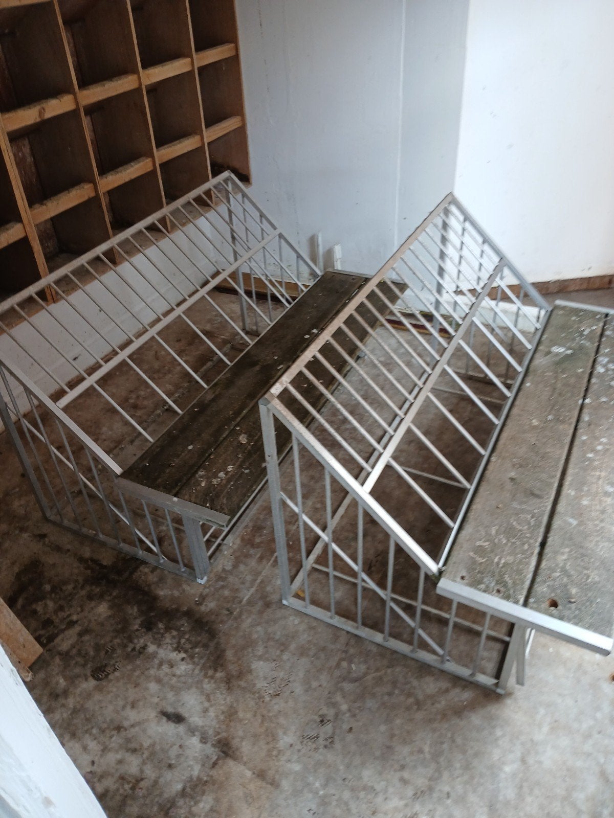 2 spoednicks 30 euro per 2 stuks, Doe-het-zelf en Verbouw, Kratten en Dozen, Ophalen of Verzenden, 100 cm of meer, 60 cm of meer