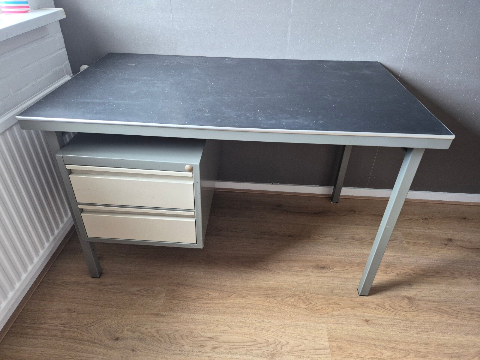 Bureau oud ijzer, Ophalen, Gebruikt
