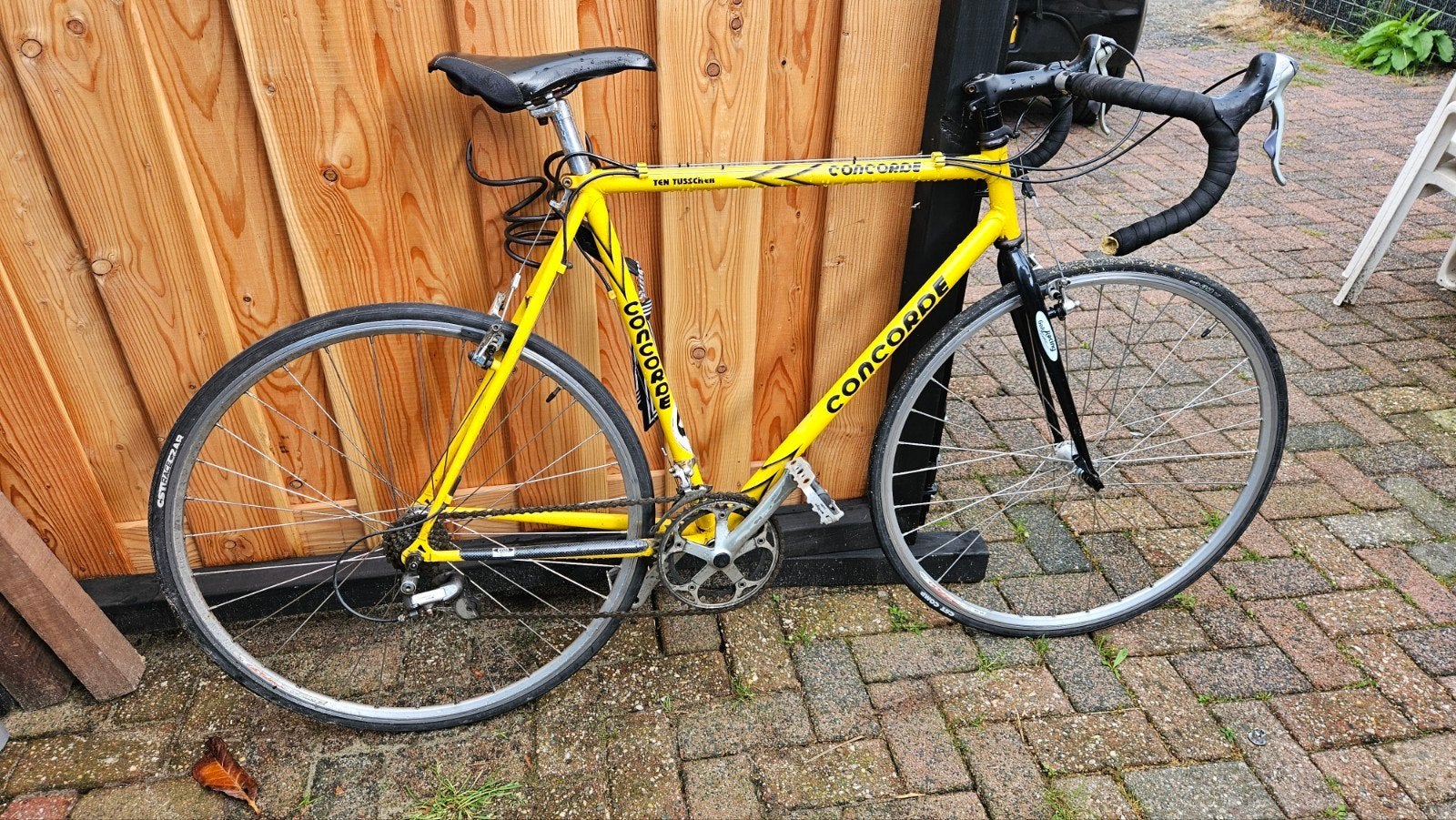 Concorde racefiets - Geel, klassiek model, Fietsen en Brommers, 28 inch, Gebruikt, Velgrem, 53 tot 57 cm