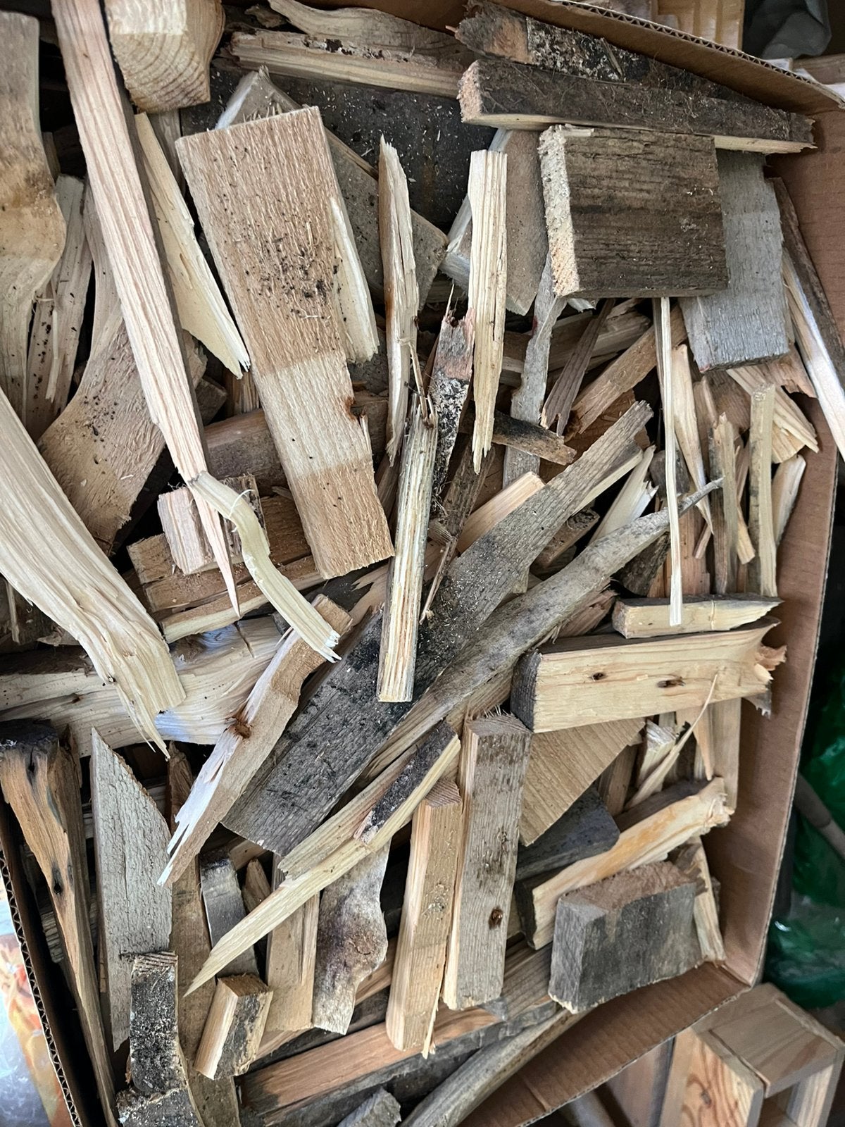 4 dozen afval hout droog hout, Minder dan 3 m³, Ophalen