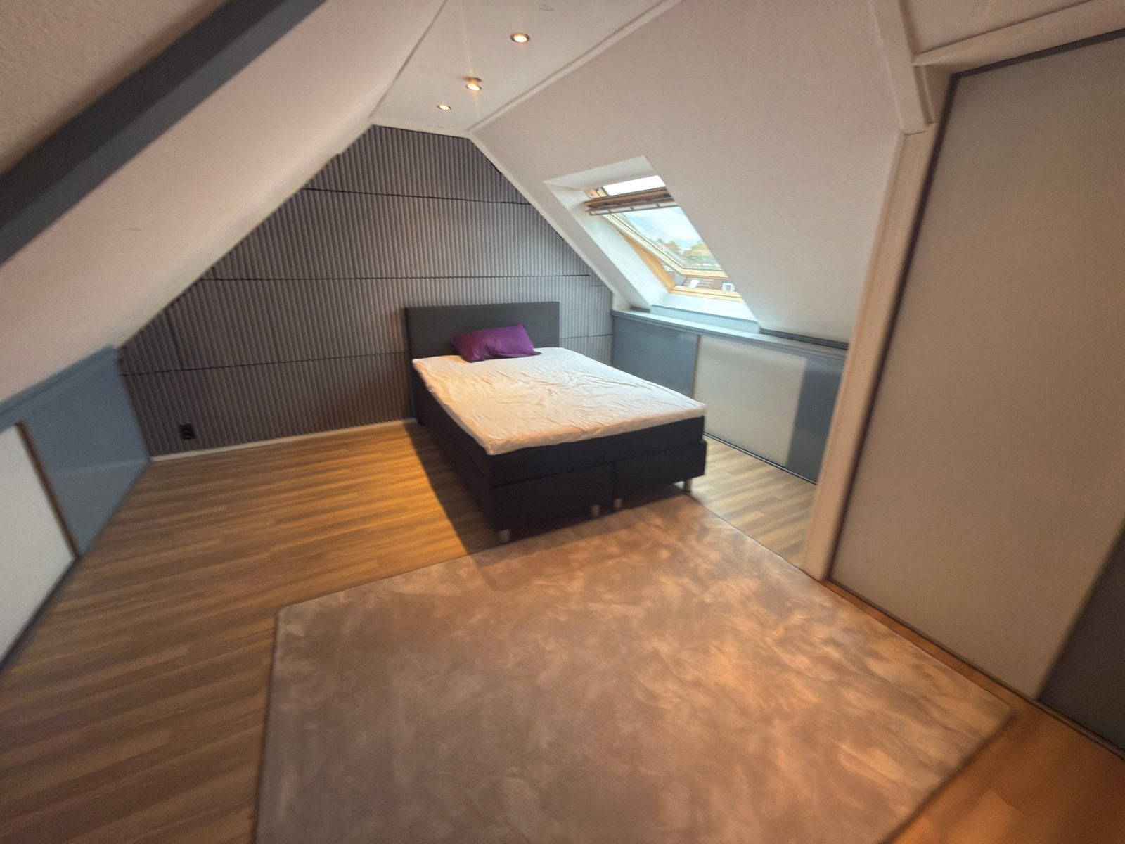 Kamer te huur/Room for rent, 20 tot 35 m², Overige regio's
