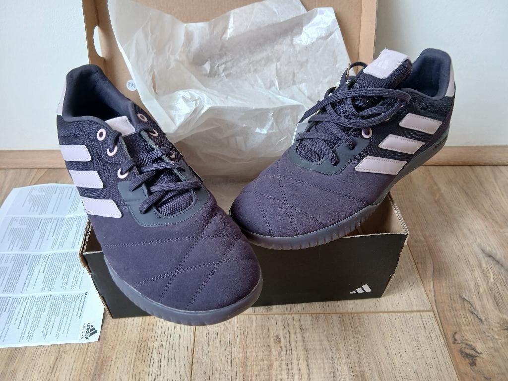 Nieuwe zaalschoenen, Sport en Fitness, Voetbal, Schoenen, Nieuw, Maat L, Ophalen of Verzenden