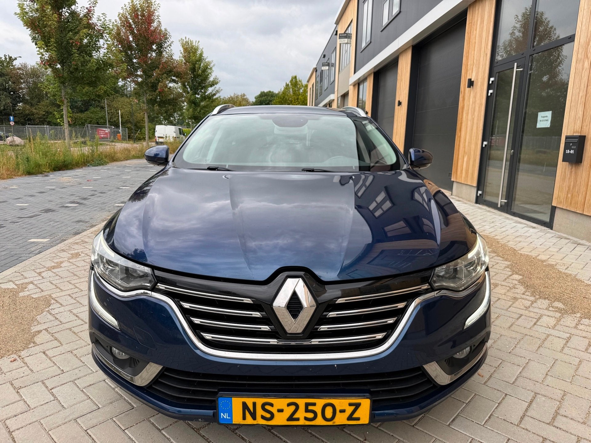 Renault Talisman Estate 1.5 dCi Zen (bj 2017) AUTOMAAT|NAVI|, Auto's, Stof, Gebruikt, 4 cilinders, 1850 kg