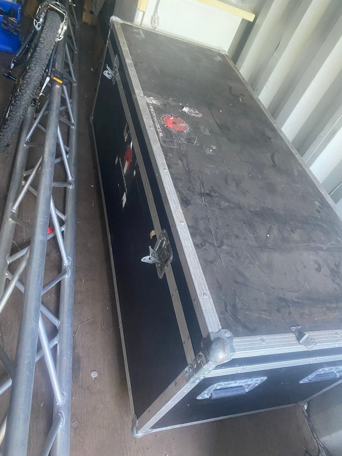 Grote gebruikte flightcase op wielen - Goede staat, Muziek en Instrumenten, Behuizingen en Koffers, Gebruikt, Nvt, Flightcase