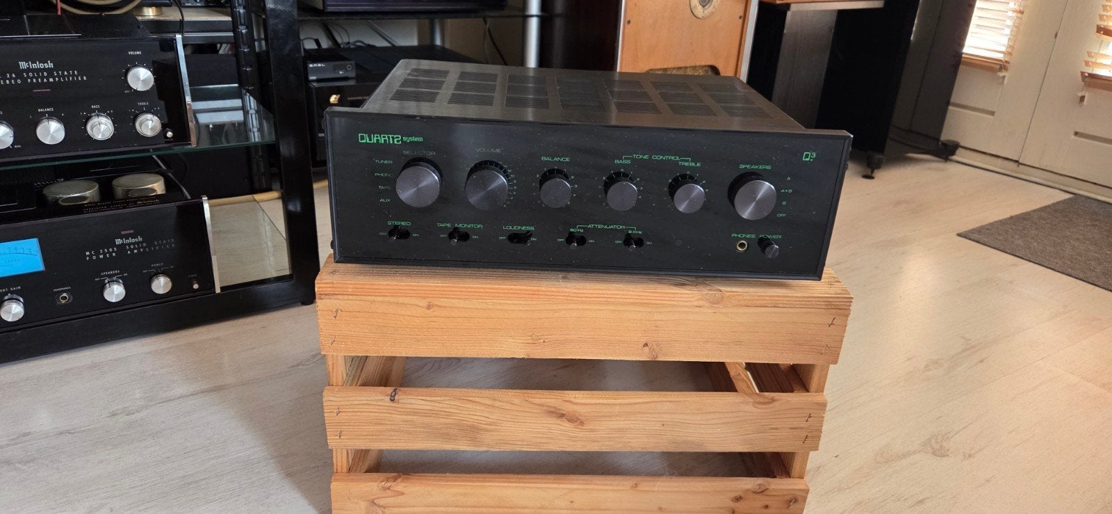 UITERST ZELDZAME QUARTZ SYSTEM Q3 VERSTERKER (1972), Audio, Tv en Foto, Versterkers en Receivers, Refurbished, Ophalen, Overige merken