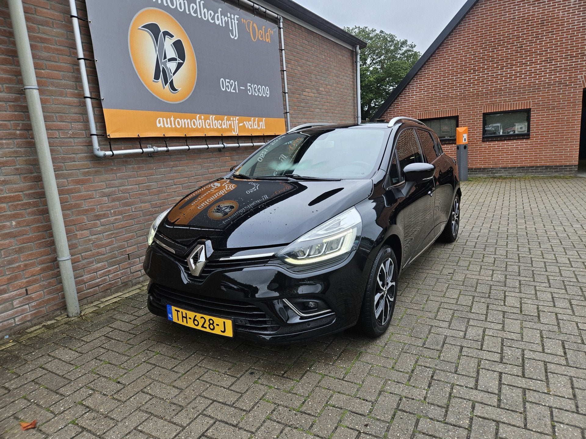 Renault Clio Estate 0.9 TCe Intens (bj 2018), Auto's, 898 cc, 1063 kg, Gebruikt, Leder en Stof