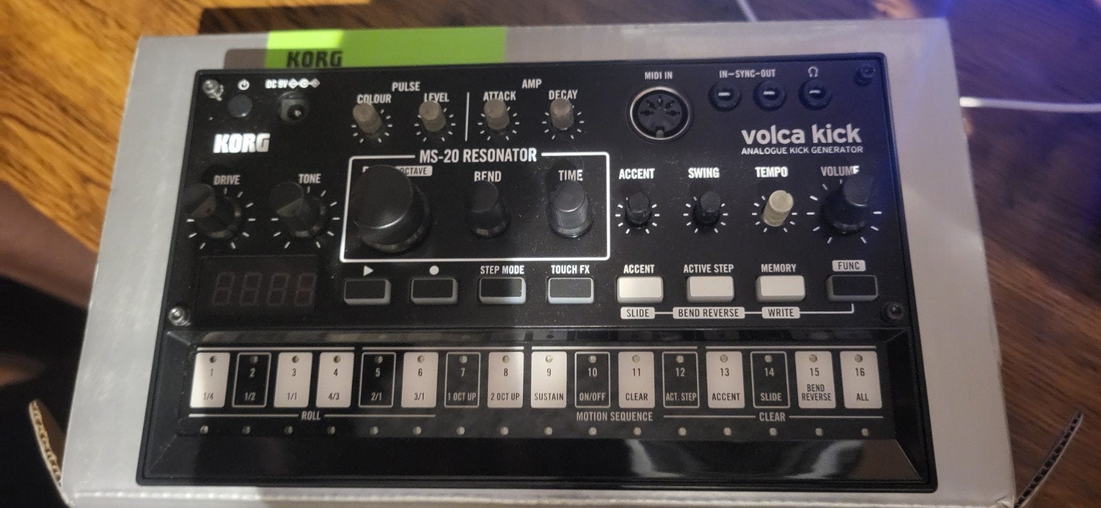 Korg Volca Kick Analog Kick Generator, Muziek en Instrumenten, Korg, Zo goed als nieuw, Met midi-aansluiting, Overige aantallen