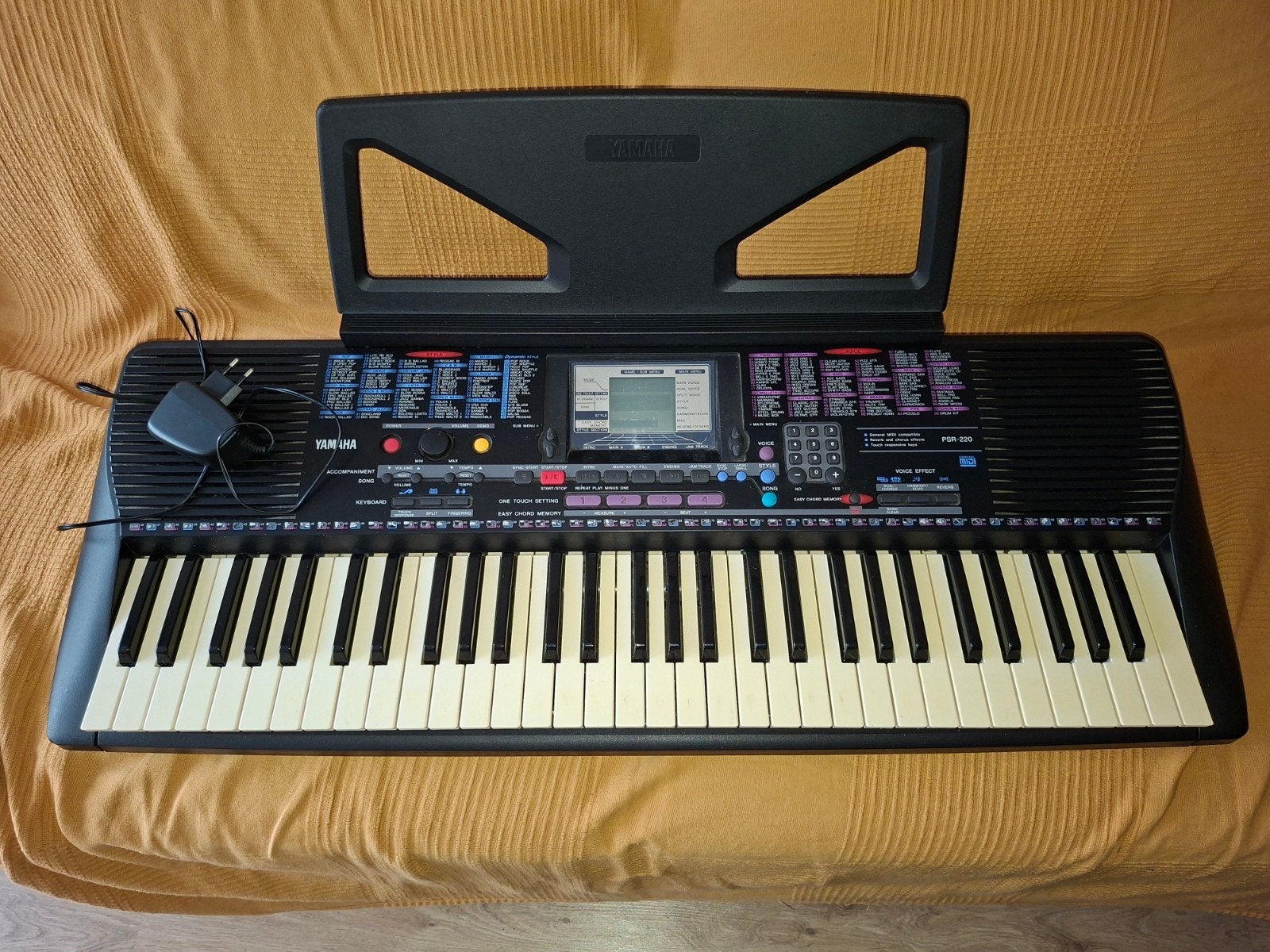 Yamaha PSR-220 toetsenboard, Ophalen, 61 toetsen, Zo goed als nieuw, Midi-aansluiting