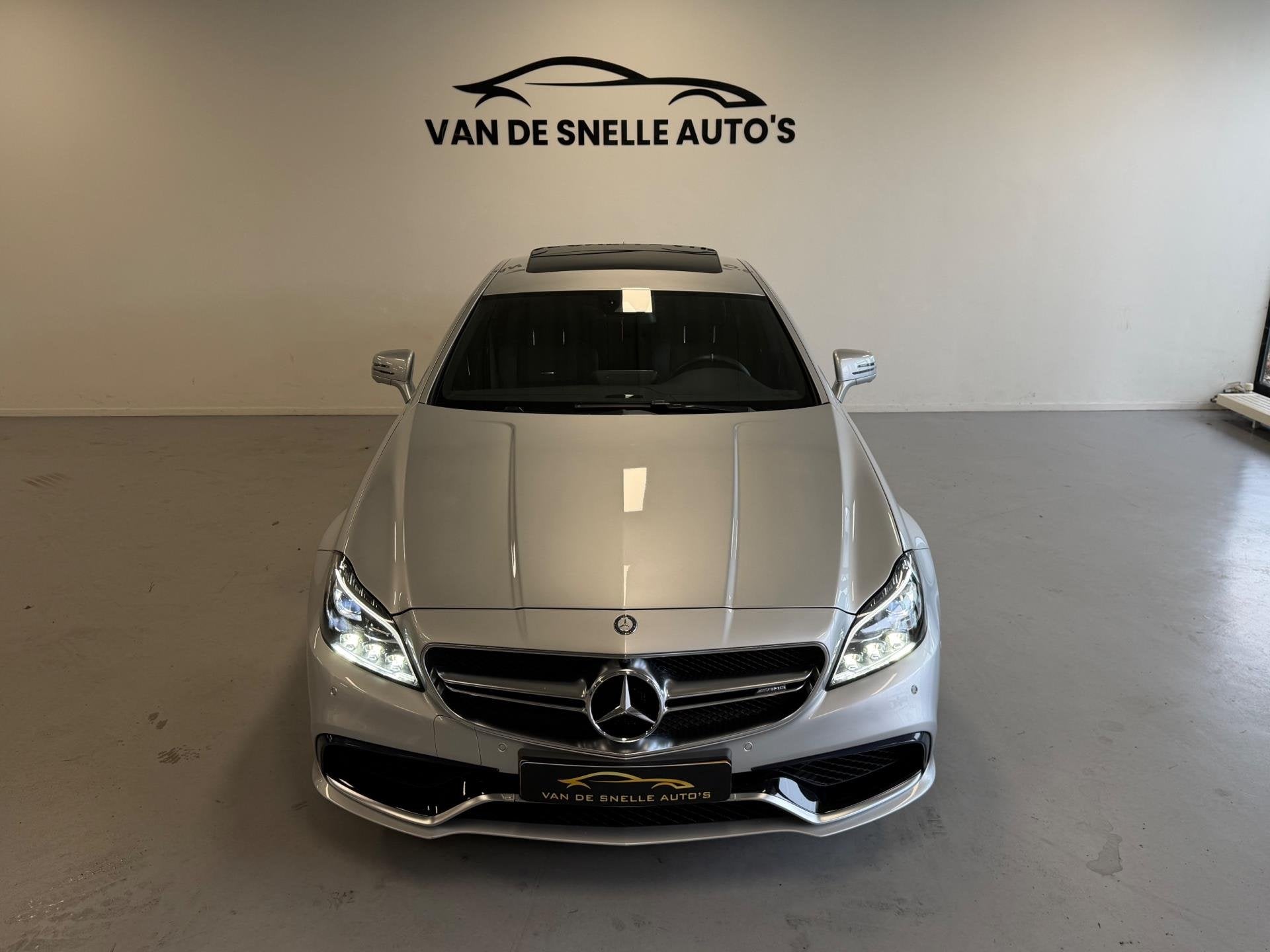 Mercedes-Benz CLS 63 S AMG 4MATIC 360CAMERA/H&K/DEALERONDERH, Auto's, Automaat, 5461 cc, Gebruikt, Bedrijf
