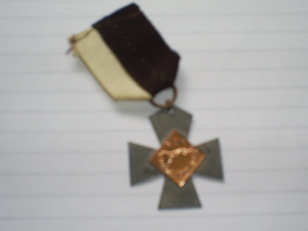 medaille Nijmegen W.S.V. De Hazewind oud ca 1953 blik lint, Ophalen of Verzenden, Overige materialen, Nederland