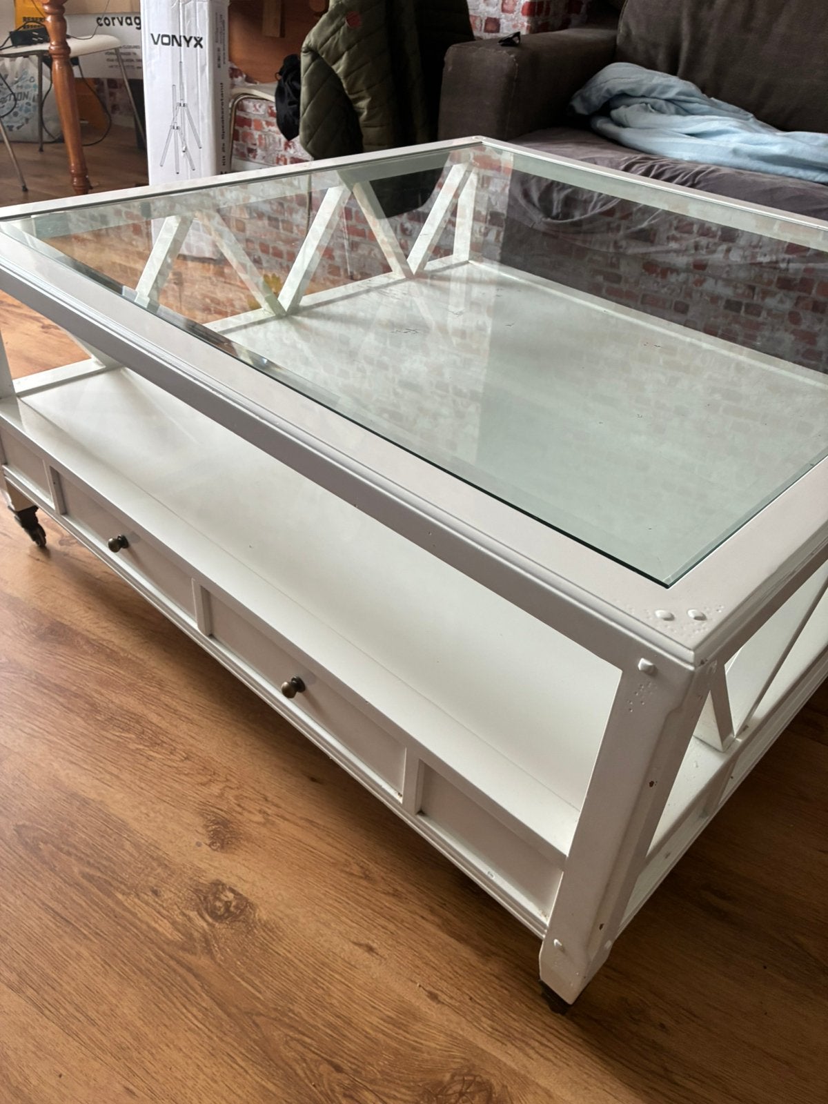 Salontafel met glazenplaat en 2 lades, Ophalen, Gebruikt, Vierkant, 5 – 50