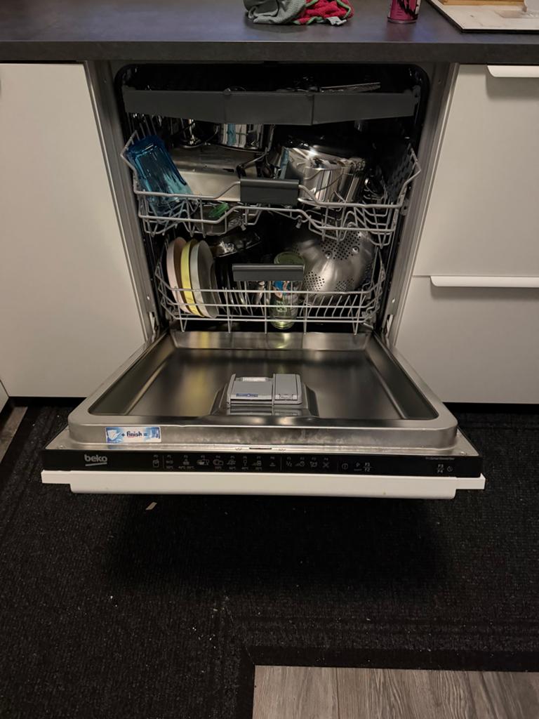 BEKO DIN28430 Inbouw vaatwasser met besteklade, Ophalen, Energieklasse A of zuiniger, 60 cm of meer, Zo goed als nieuw
