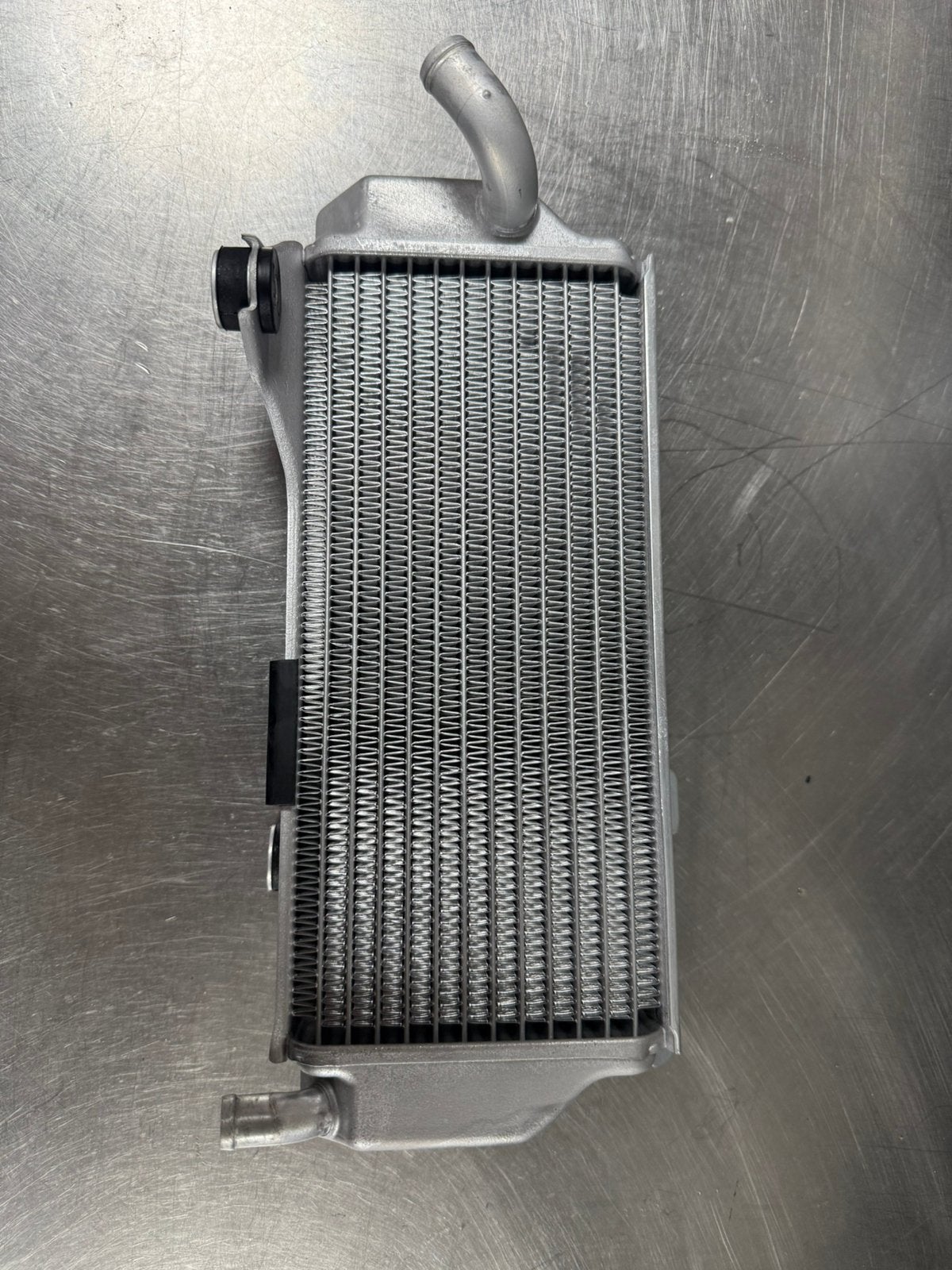 Nieuwe Linker radiateur yamaha yzf fantic xxf, Ophalen of Verzenden