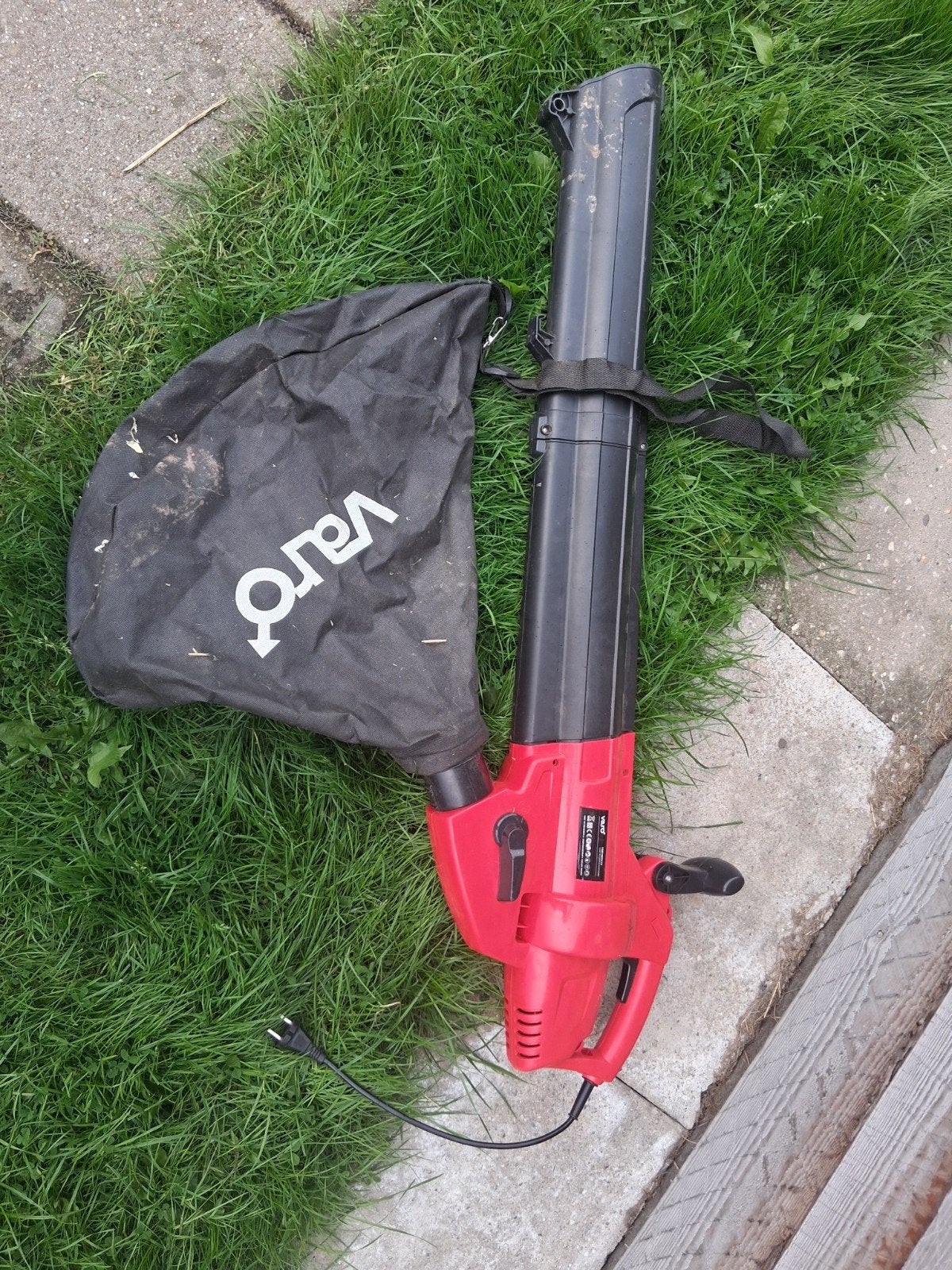 bladblazer/ opzuiger, Ophalen, Gebruikt, Met opvangzak, Handgedragen