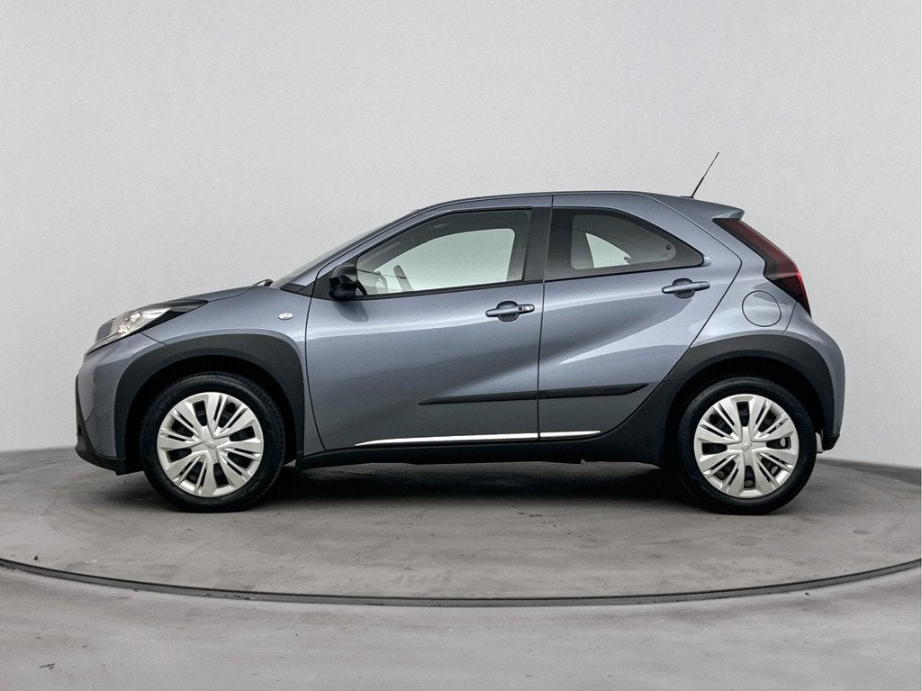 Toyota Aygo X 1.0 VVT-i S-CVT Play Automaat | Apple Carplay-, Auto's, 12 maanden, Stof, Gebruikt, 4 stoelen