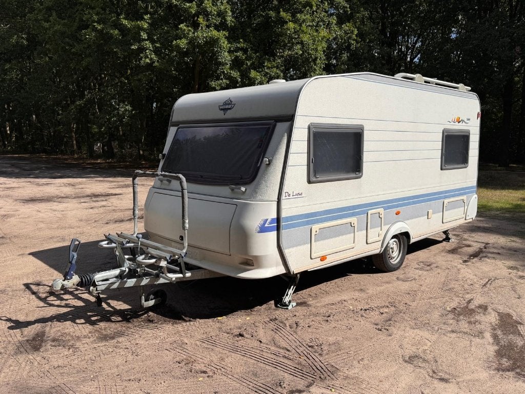 Mooie Hobby 460 De Luxe Easy 2001 + voortent +luifel, Rondzit, Hobby, Dwarsbed, 750 - 1000 kg