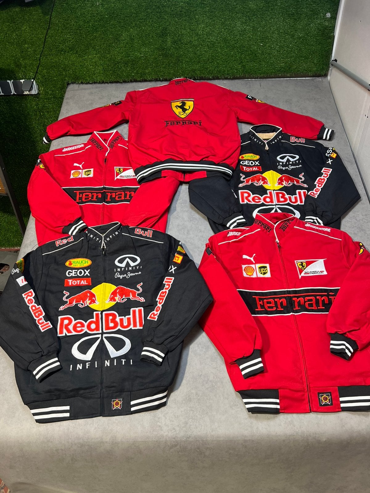 5x NASCAR RACING JACKETS (FERRARI, RED BULL), Vintagie, Haulerwijk, Nieuw, Ophalen of Verzenden