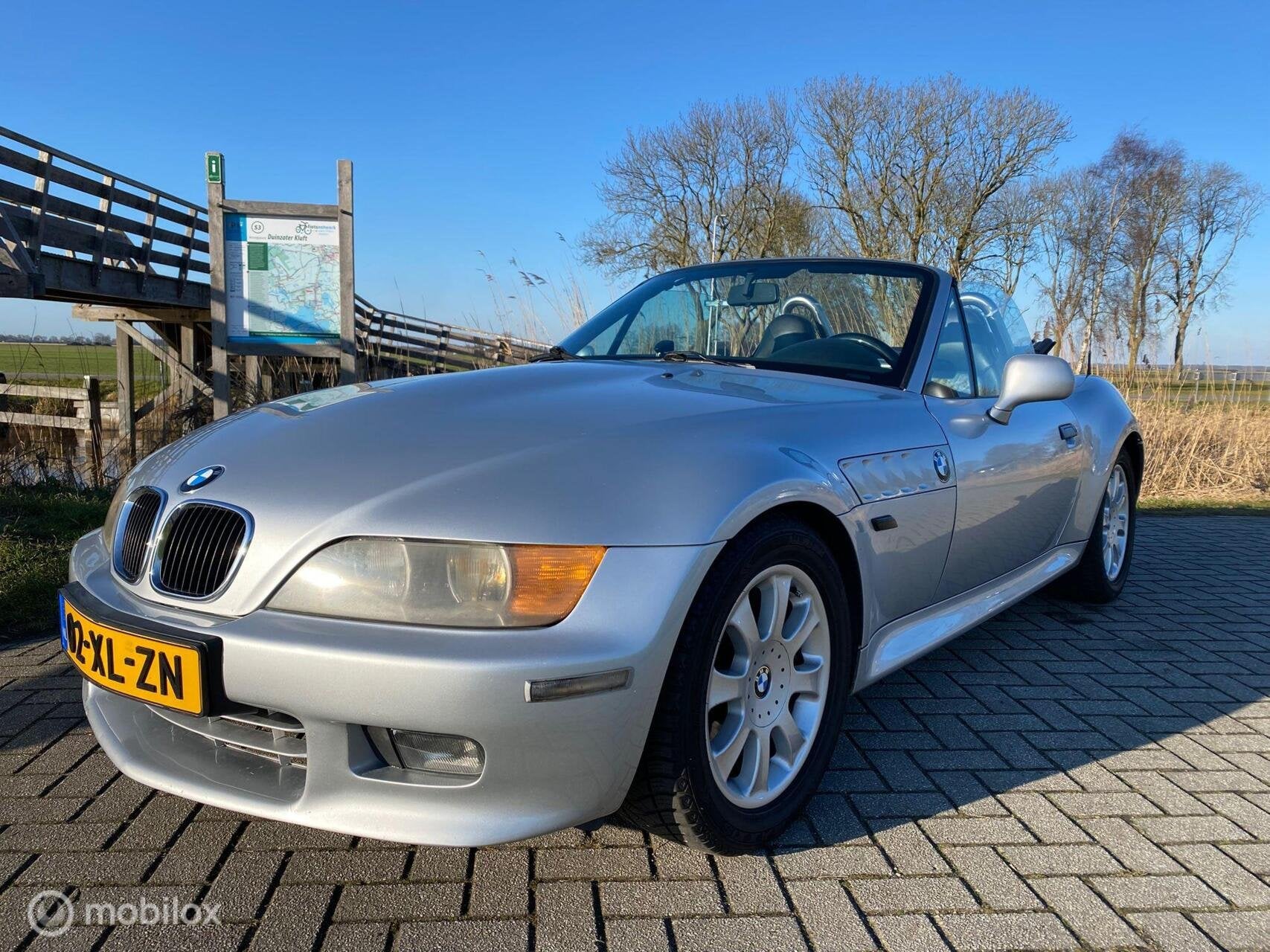 BMW Z3 Roadster 2.0 / Automaat / Leer / 6 Cilinder / NW APK!, Achterwielaandrijving, Gebruikt, Zwart, Stoelverwarming