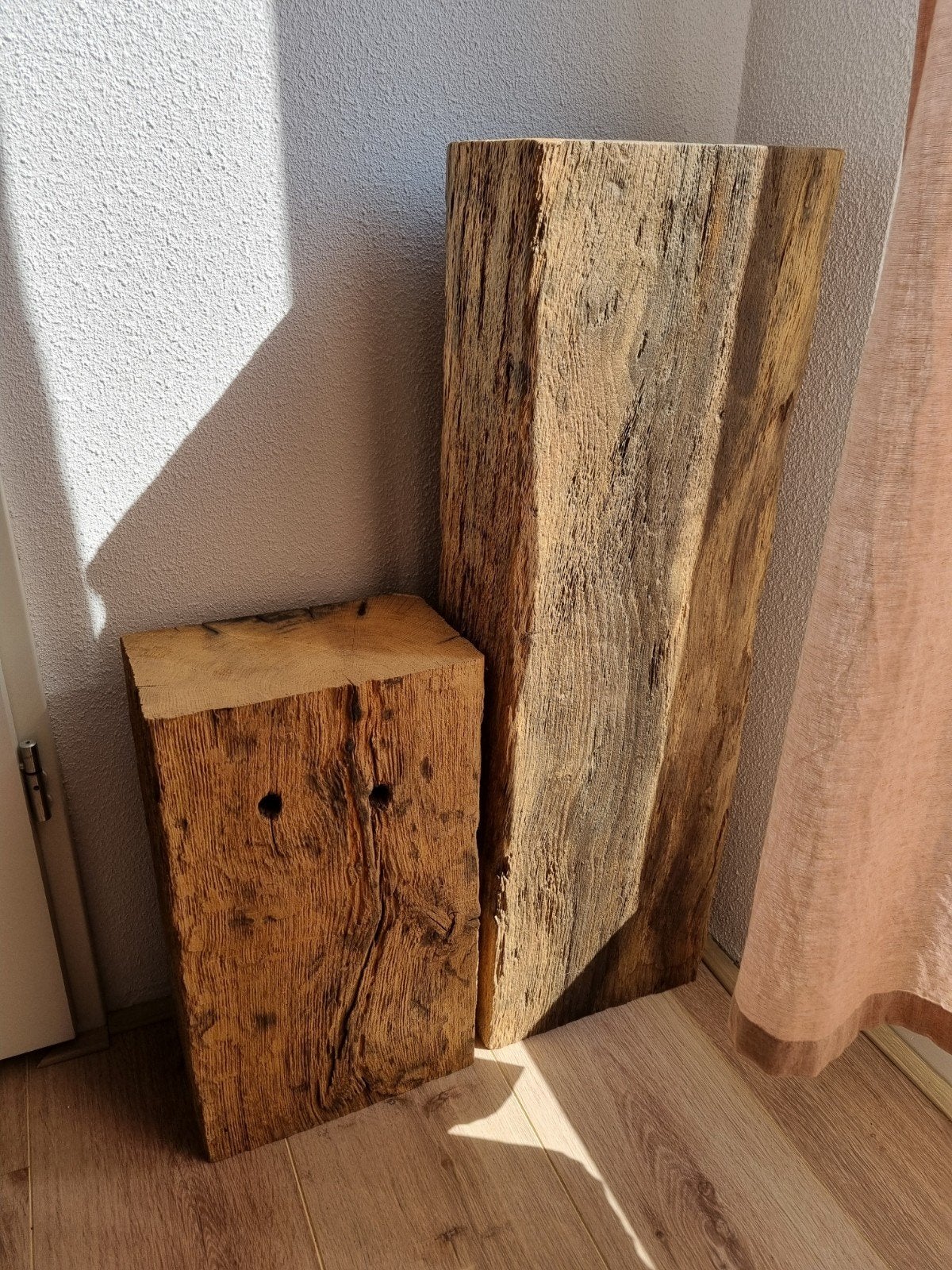 4 Oud Eiken sokkels, Ophalen