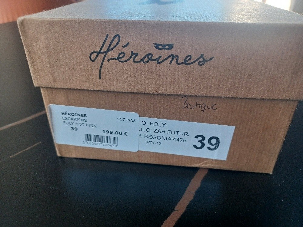 Pumps / High heels van Franse merk Heroines, Kleding | Dames, Ophalen, Heroines, Zo goed als nieuw, Schoenen met hoge hakken