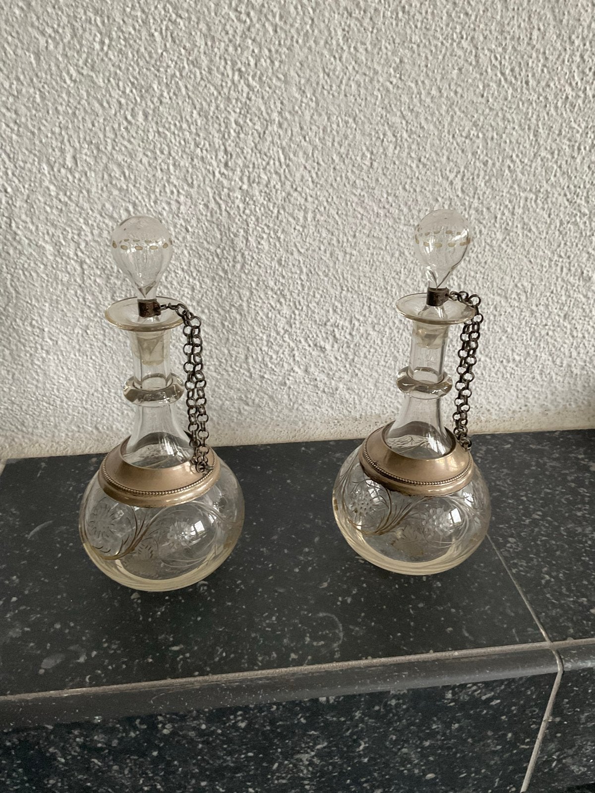 Antieke Glazen Olie en Azijn  met Zilveren Details Set van 2, Ophalen of Verzenden