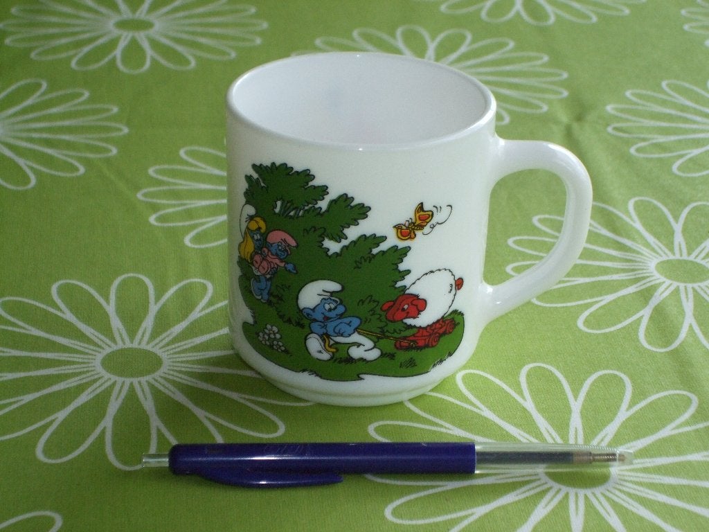 Smurfen mok uit 1986, Ophalen of Verzenden, Zo goed als nieuw, Verschillende Smurfen, Overige typen