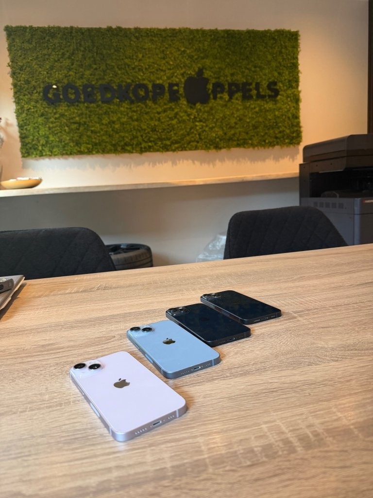 iPhone 14 128GB Geel | 100% accu, Ophalen, 128 GB, Apple, Zwart