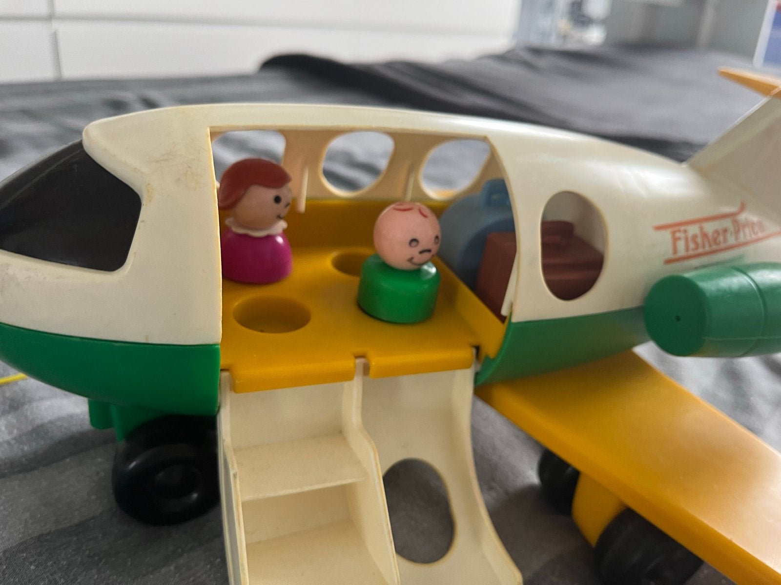 Fisher-Price Vliegtuig met poppetjes en accessoires, Ophalen of Verzenden, Gebruikt, Speelset