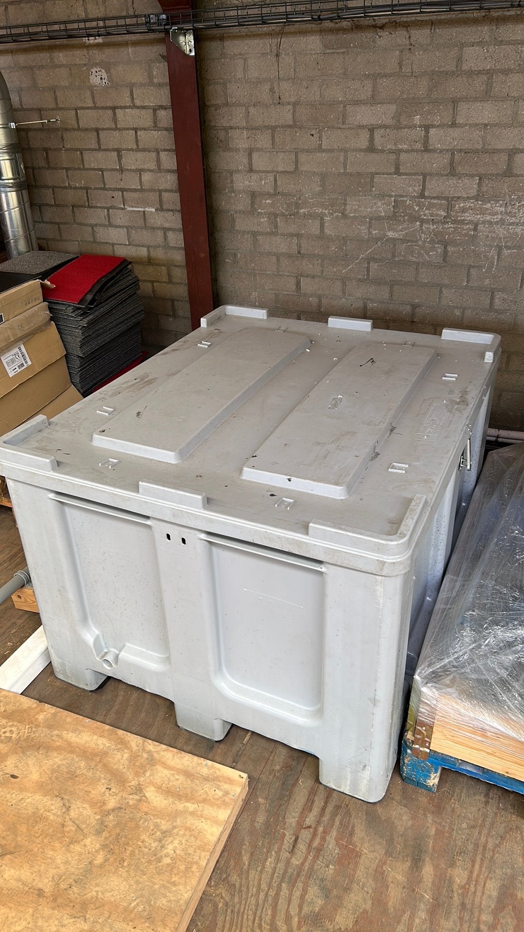 8x accu boxen, Doos, Minder dan 35 cm, Ophalen of Verzenden, Zo goed als nieuw