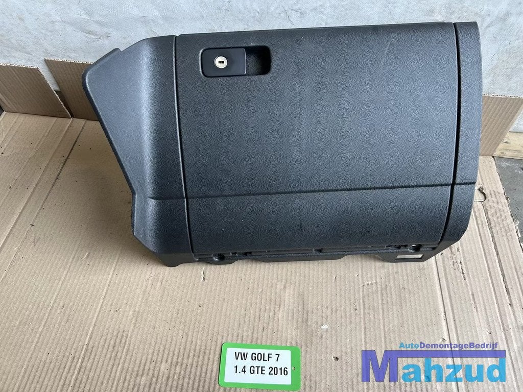 VW GOLF 7 7.5 Handschoenenkast dashboardkast 2012-2021, Gebruikt, Volkswagen, Volkswagen AG, Berliner Ring 2
38440  Wolfsburg, DE