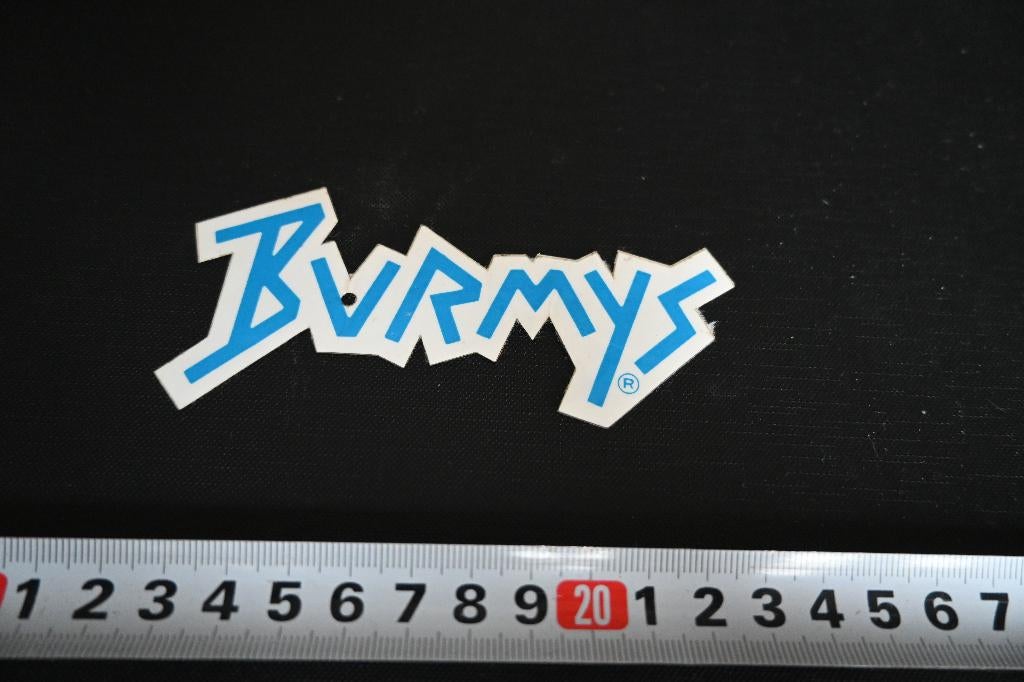 sticker BURMYS  logo, Ophalen, Zo goed als nieuw