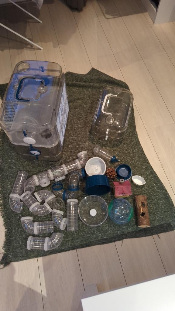 Hamster cage + lots of tubes, Dieren en Toebehoren, Knaagdieren en Konijnen | Hokken en Kooien, Kooi, Muis, Minder dan 75 cm, Zo goed als nieuw