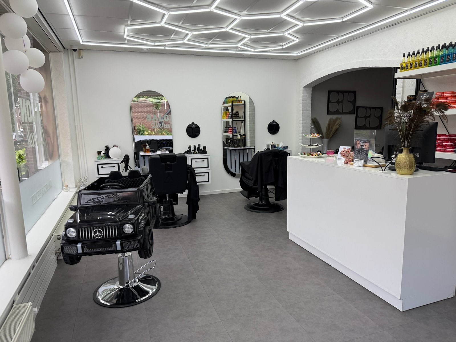Te huur / ter overname: Instapklare barbershop in Roermond