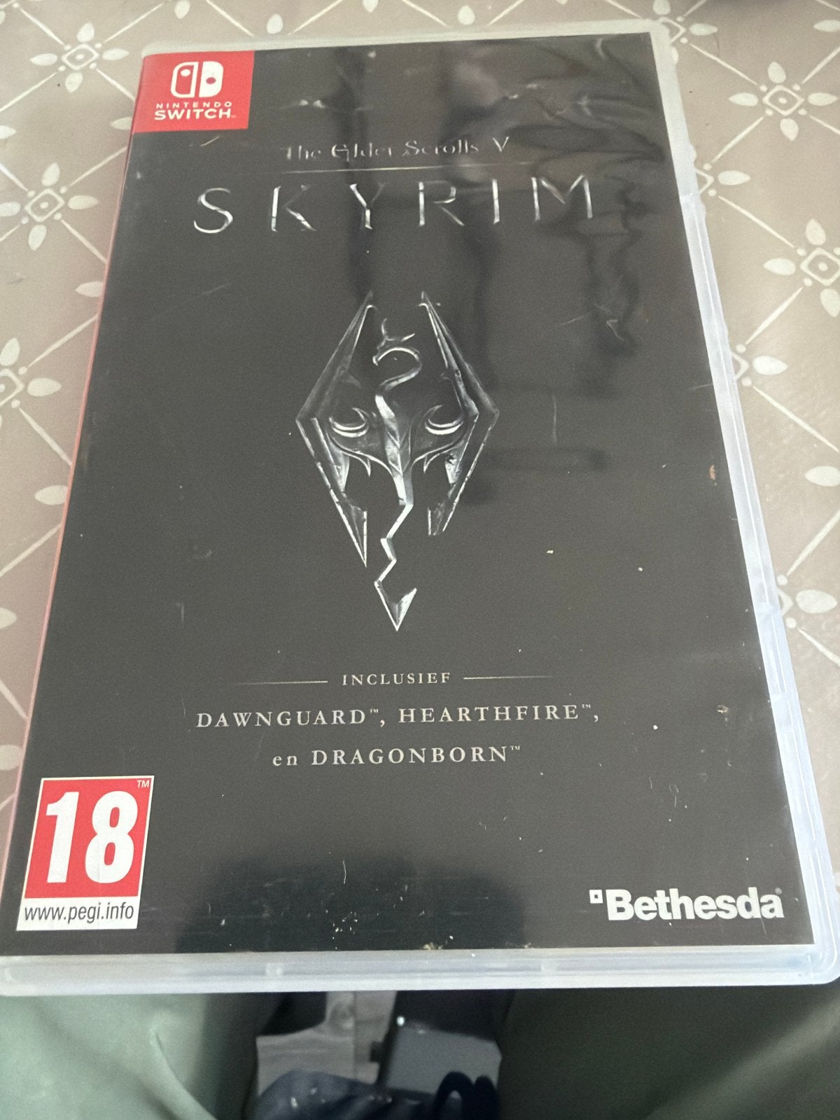The Elder Scrolls V: Skyrim voor Nintendo Switch, Ophalen of Verzenden, Zo goed als nieuw, Met games