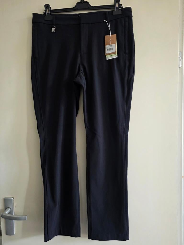 Nieuwe Röhnisch Dames Golfbroek Zwart Lexi Maat 44, Ophalen of Verzenden, Nieuw, Kleding, Overige merken