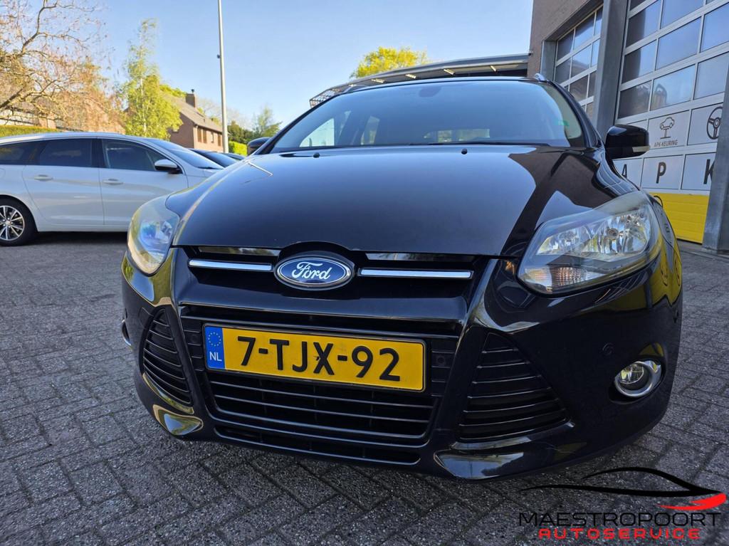 Ford Focus Wagon 1.0 EcoBoost Edition Plus, Euro 5, 125 pk, Gebruikt, Zwart