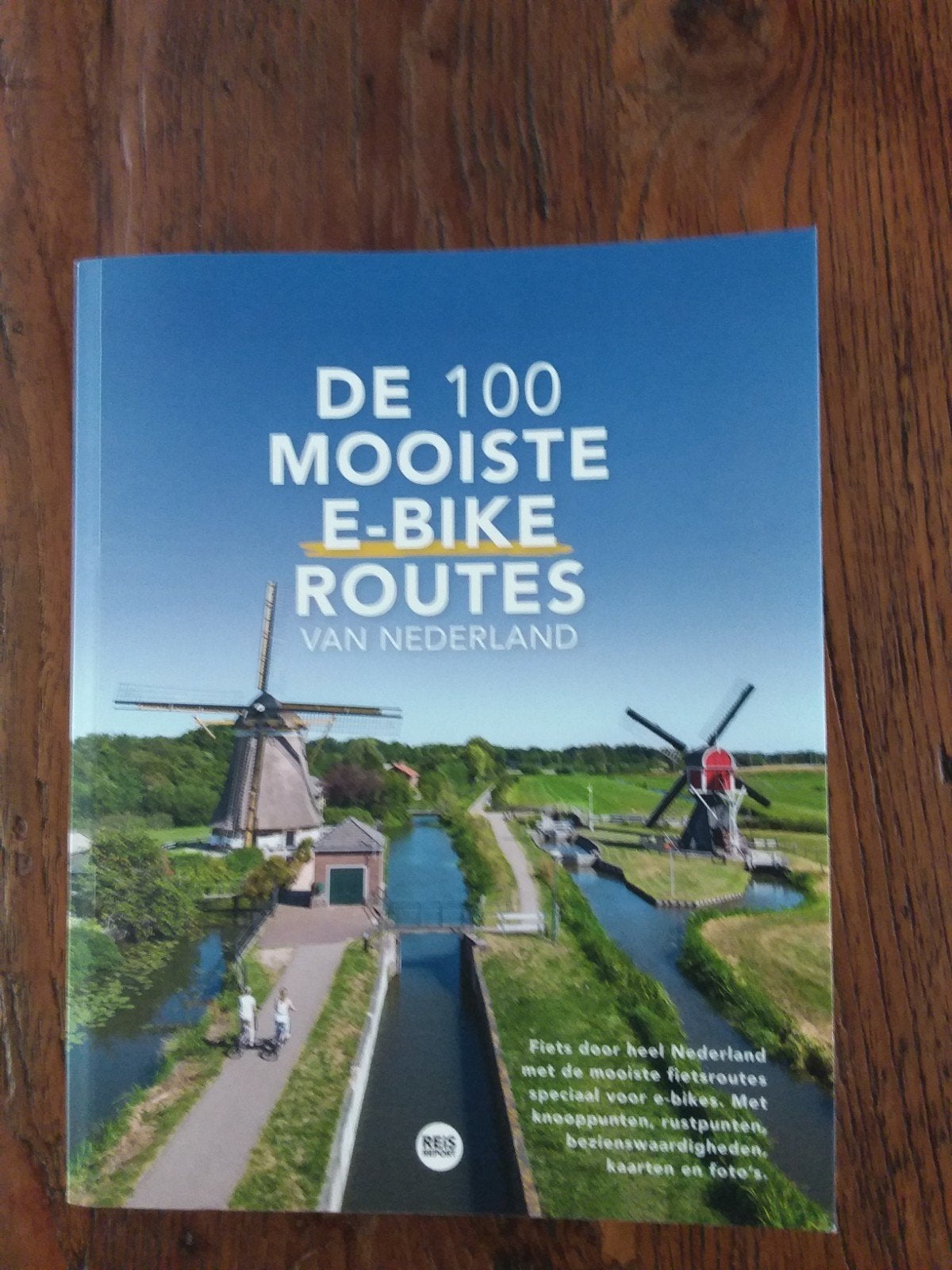 De 100 mooiste E- bike routes van Nederland nieuw Reisreport, Ophalen of Verzenden, Nieuw, Overige onderwerpen