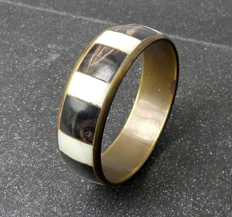 Vintage armband metaal koperkleur zwart / wit, Ophalen of Verzenden, Gebruikt, Zwart, Overige materialen