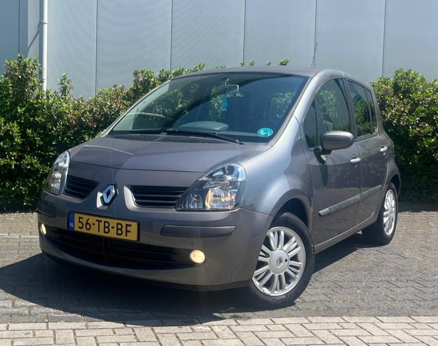 RENAULT Modus 1.4 16V 72KW DYN E4 Dynamique, Auto's, Renault, Gebruikt, Zwart, 4 cilinders, Metallic lak