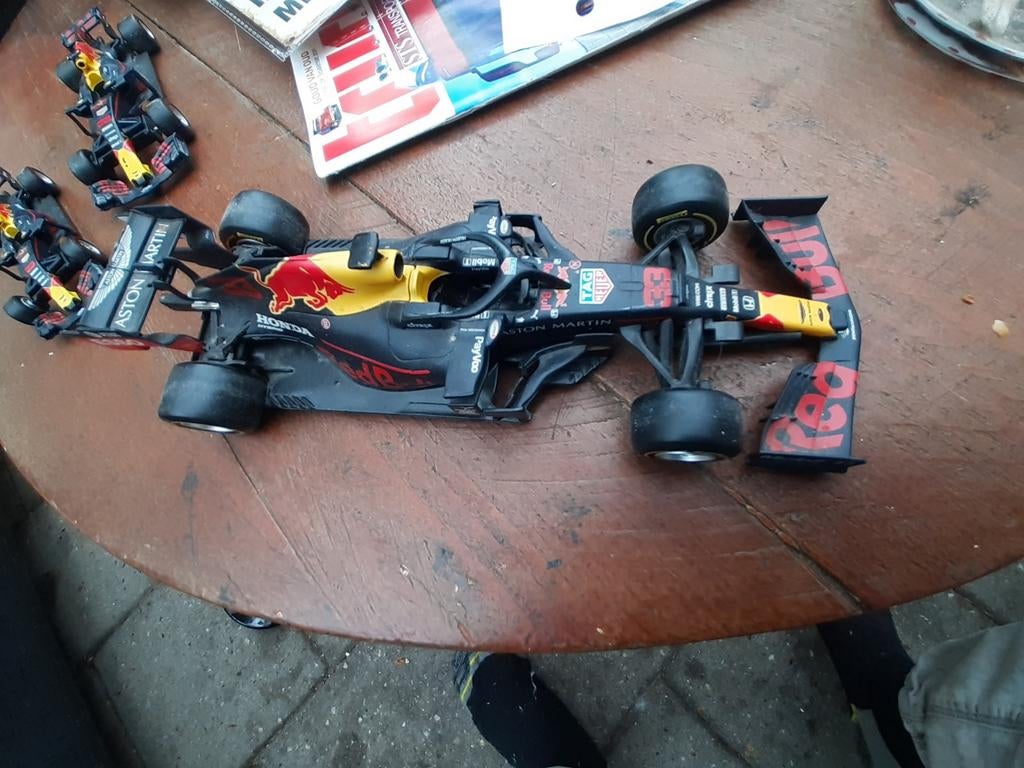 Mooie F1 Max Verstappen Auto - Red Bull Racing Model, Hobby en Vrije tijd, Modelbouw | Auto's en Voertuigen, Overige merken, Gebruikt
