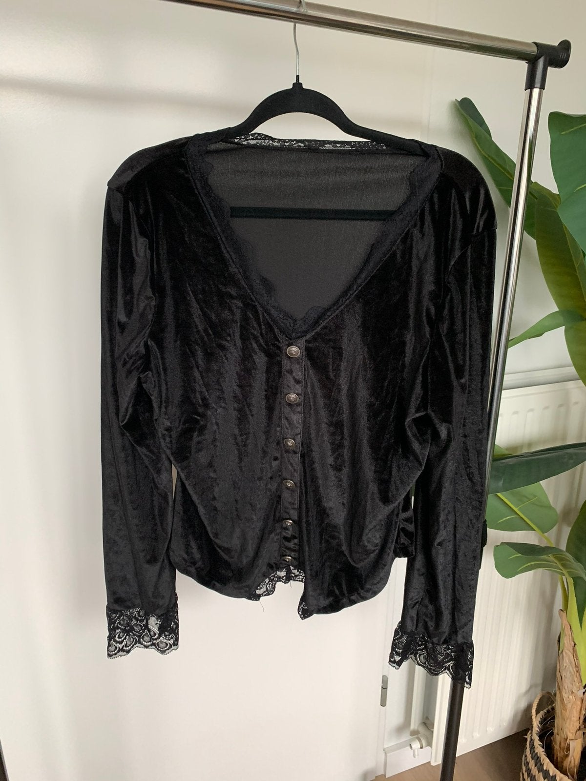 Zwarte velours met kanten top maat L/XL, Verzenden, Zo goed als nieuw, Maat 42/44 (L), Zwart