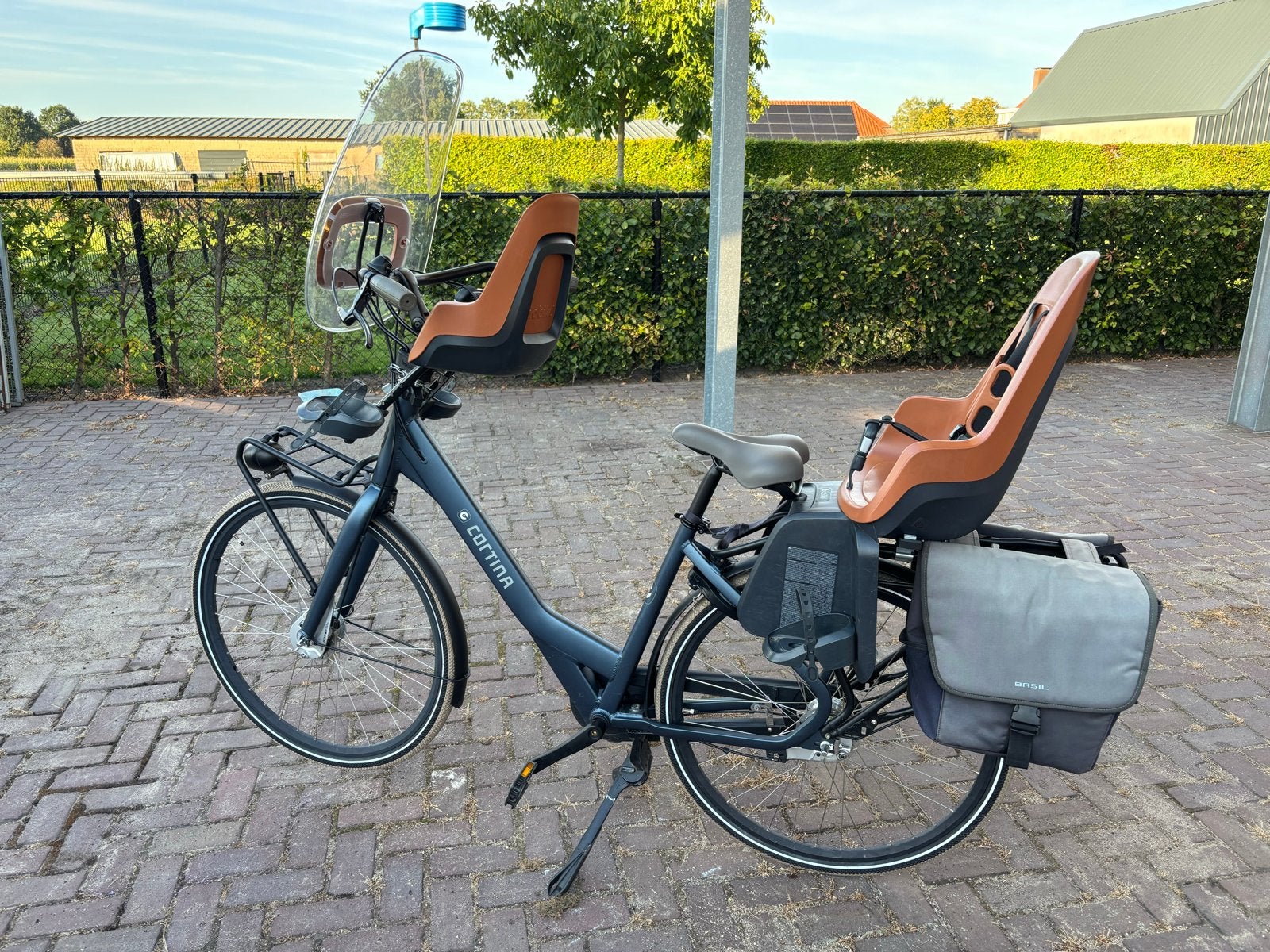 Cortina Common Family met Bobike zitjes en windscherm, 2 zitjes, Versnellingen, 56 cm of meer, Zo goed als nieuw