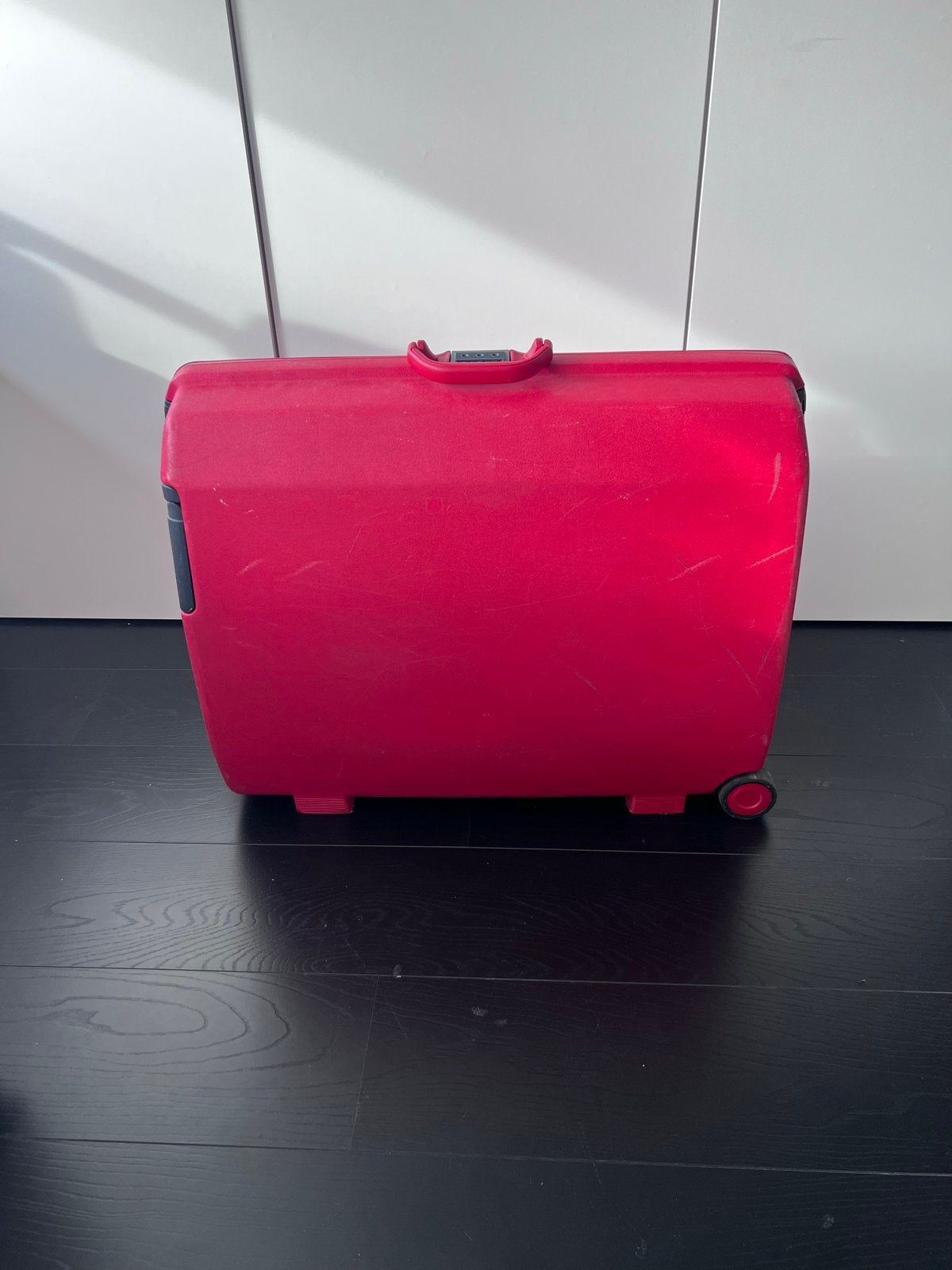 Samsonite Koffer Rood, Sieraden, Tassen en Uiterlijk, Koffers, Ophalen, Gebruikt, 50 tot 60 cm, Hard kunststof